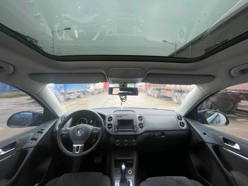 东莞16年大众途观6