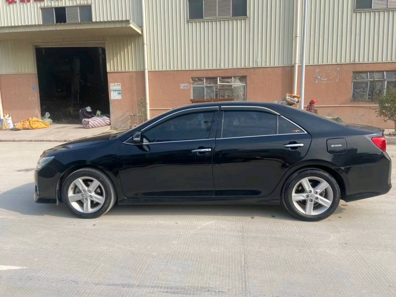 东莞12年丰田凯美瑞8