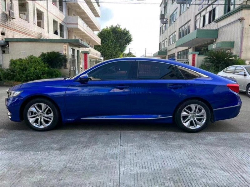 中山18年本田雅阁3