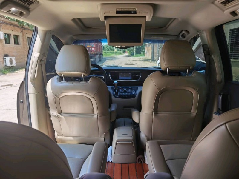 保定14年别克GL86