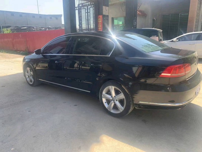 保定16年大众迈腾4