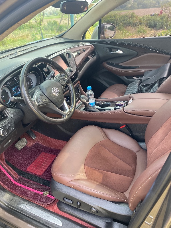 泰州17年别克昂科威5