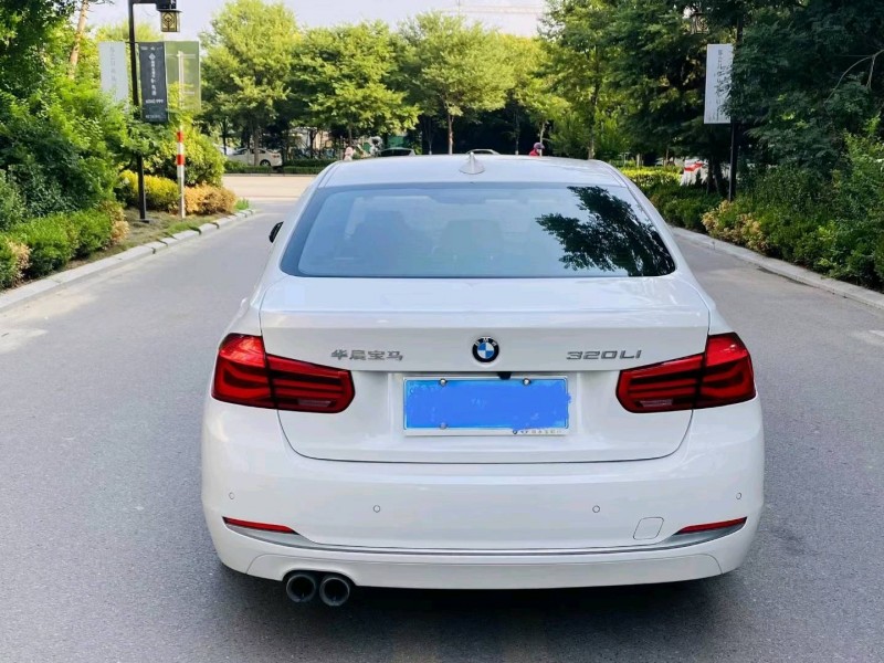 聊城19年宝马3系9