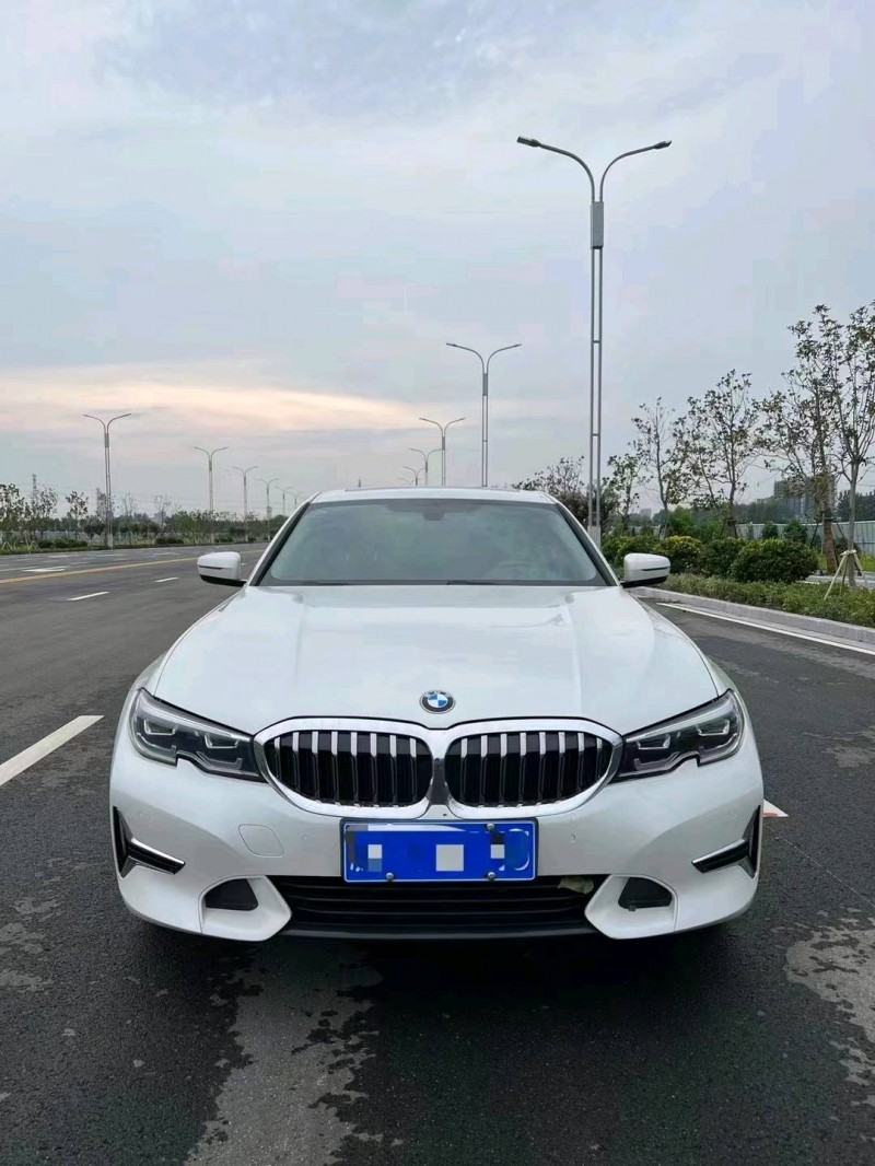 徐州19年宝马3系1