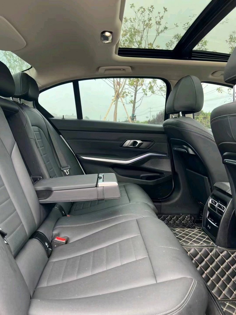 徐州19年宝马3系6