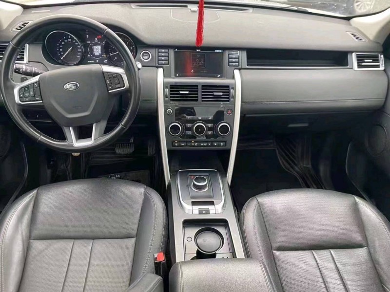 北京18年路虎发现神行9