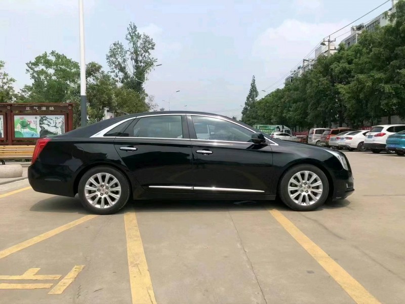 徐州14年凯迪拉克XTS2