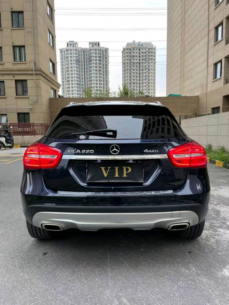 徐州15年奔驰GLA9