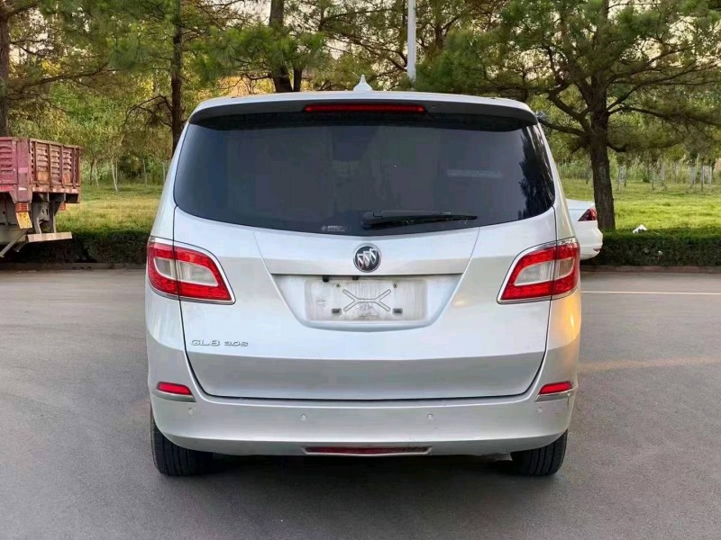 烟台12年别克GL84