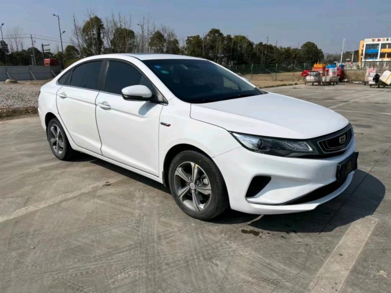 盐城18年吉利帝豪3