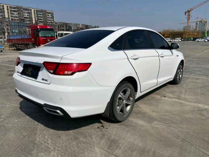 盐城18年吉利帝豪4