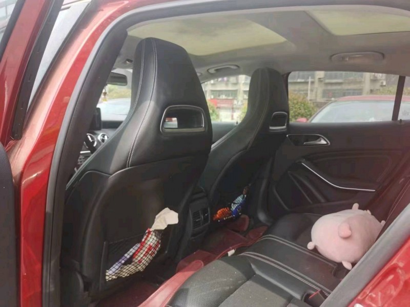 北京18年奔驰GLA7