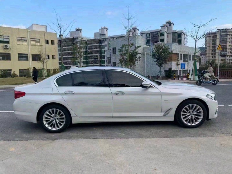 广州18年宝马5系6
