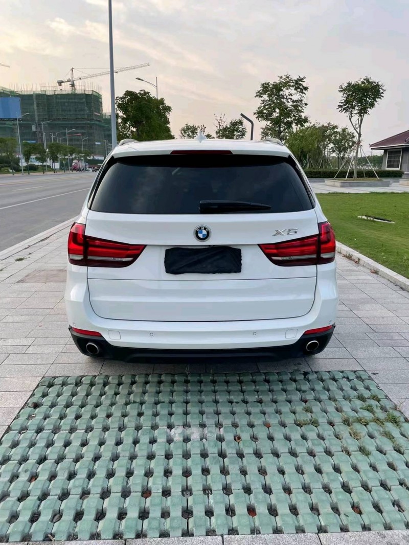 徐州15年宝马X59