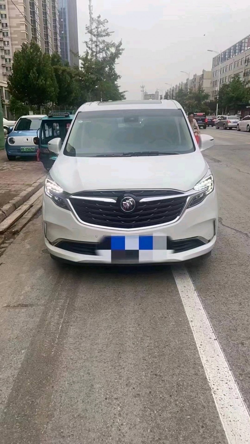 邢台22年别克GL81