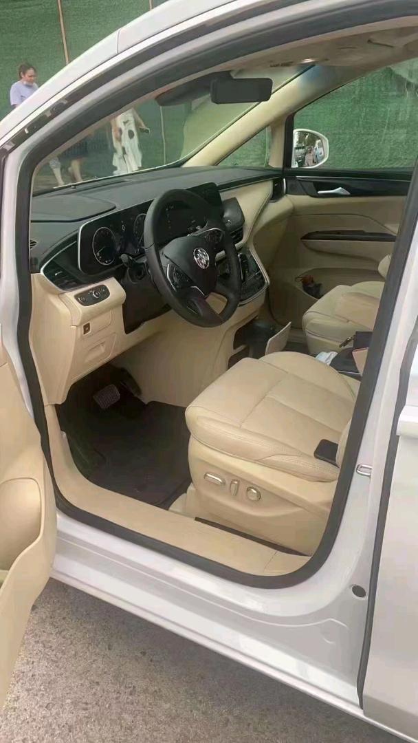 邢台22年别克GL83