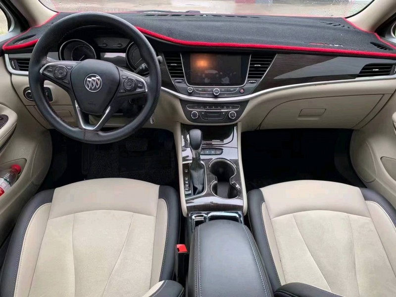 枣庄19年别克威朗4