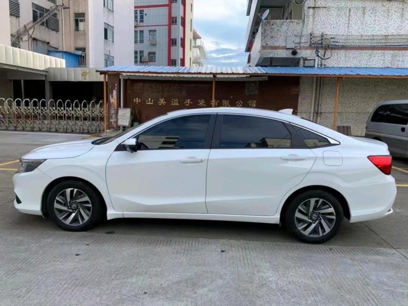 中山19年本田凌派3