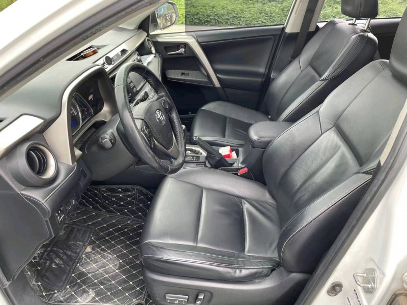 邢台14年丰田RAV4荣放5