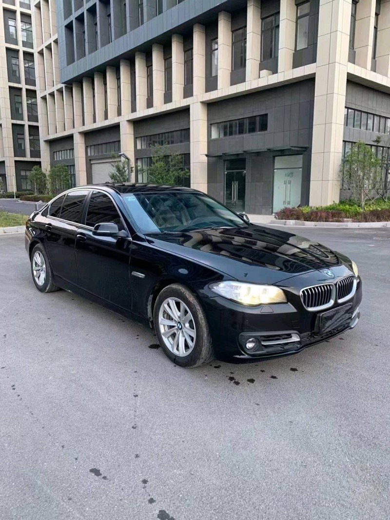 徐州17年宝马5系3