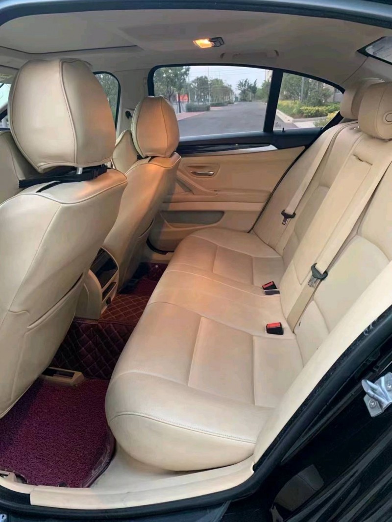 徐州17年宝马5系4