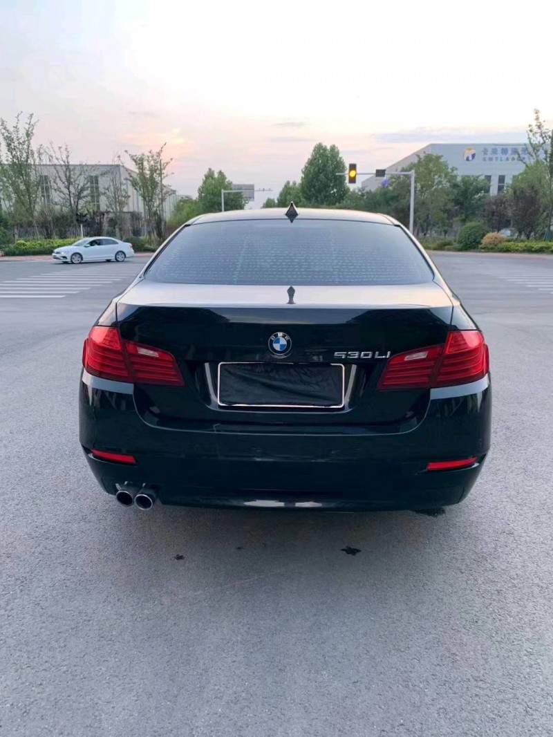 徐州17年宝马5系9