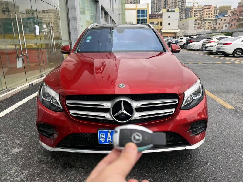 广州17年奔驰GLC9
