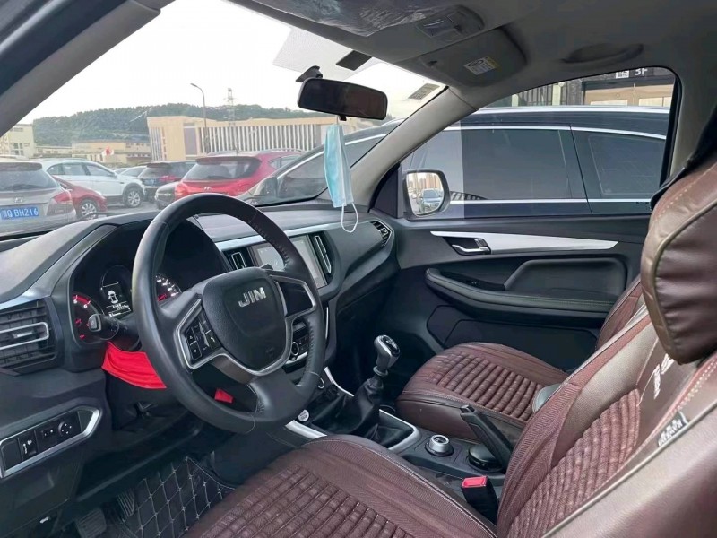 北京20年五十铃皮卡6