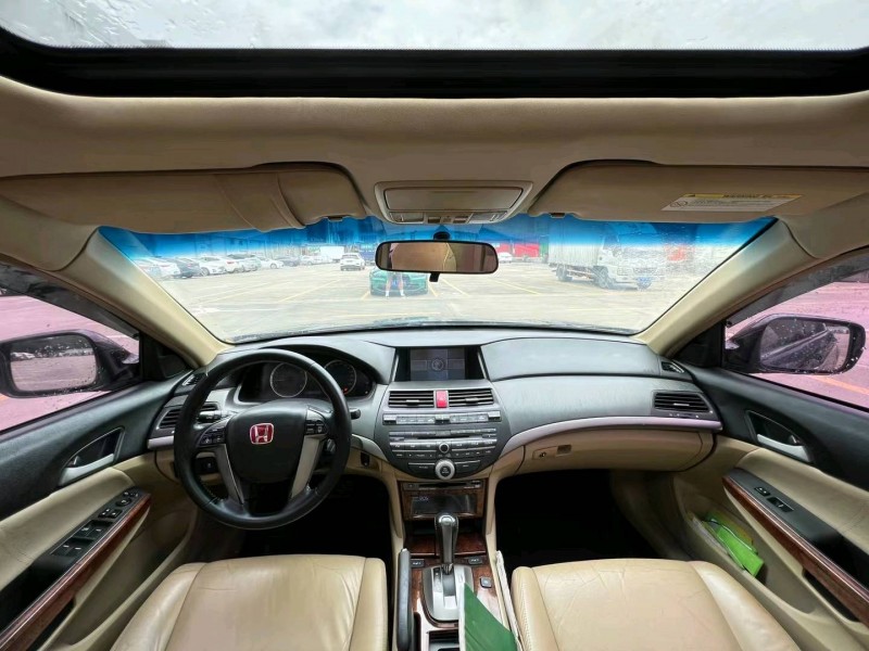 广州11年本田雅阁5