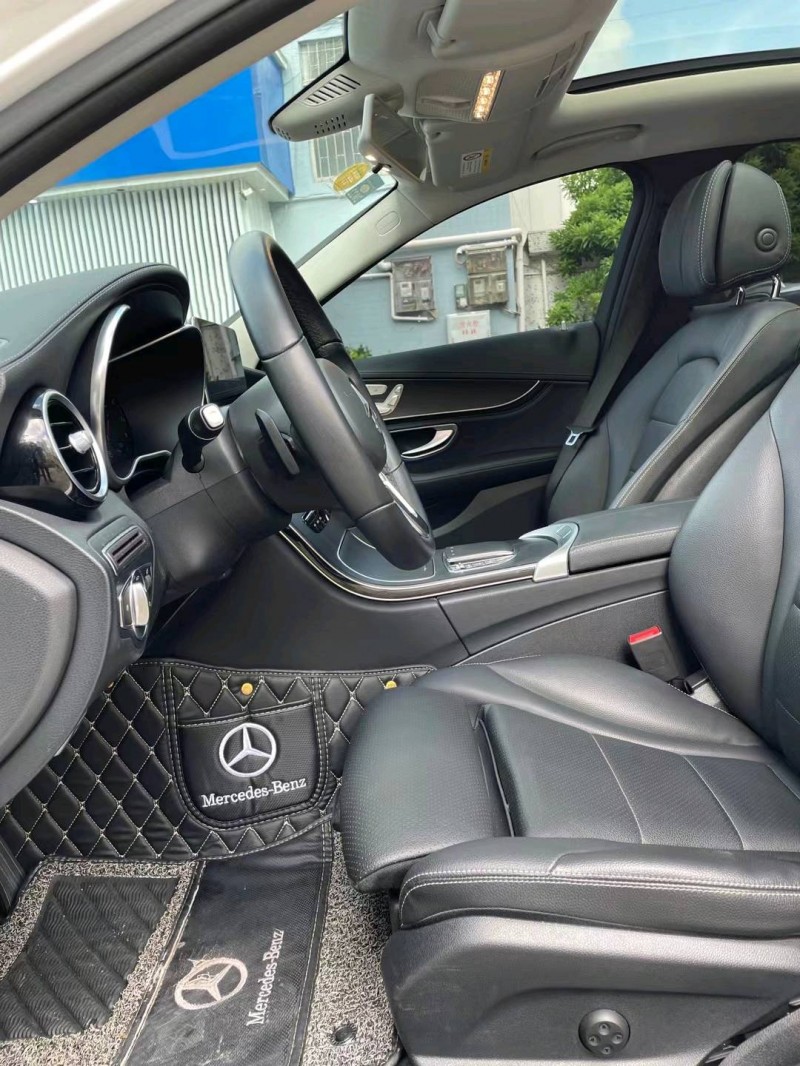 中山18年奔驰C8