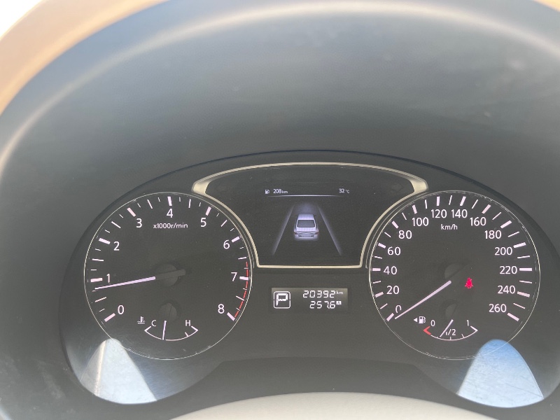長沙16年日產天籟5