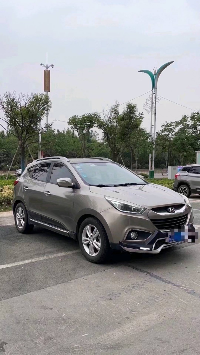 北京11年现代ix352