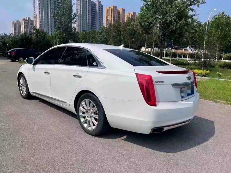 北京16年凯迪拉克XTS4