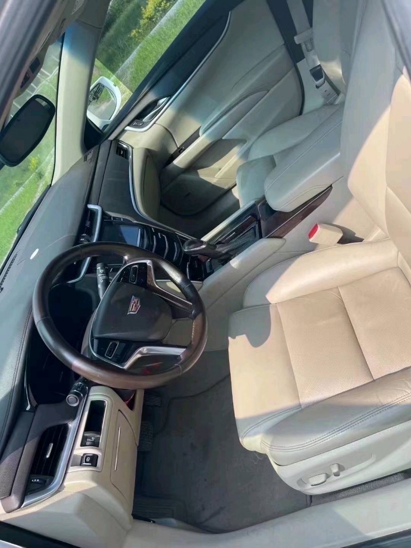 北京16年凯迪拉克XTS8