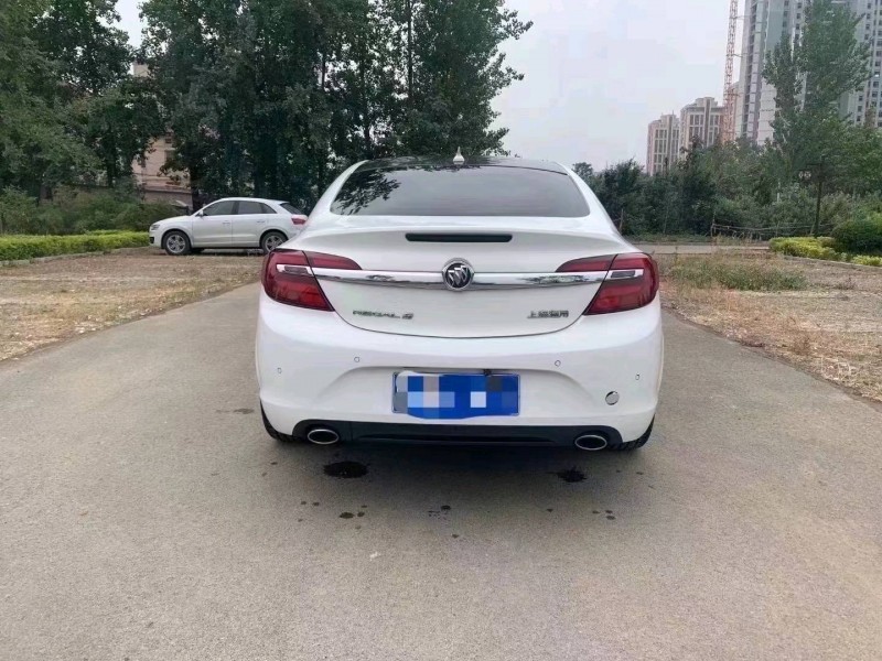 北京16年别克君威7