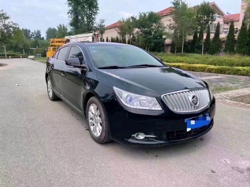 北京11年别克君越3