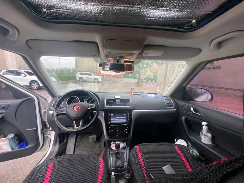 青岛16年斯柯达野帝4