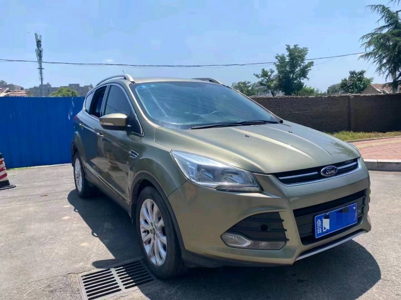 青岛13年福特翼虎3