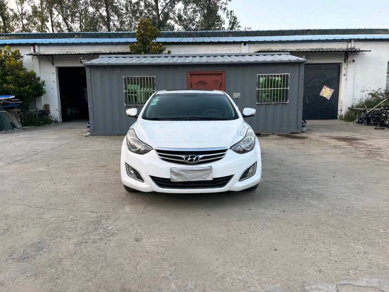 徐州12年现代朗动9