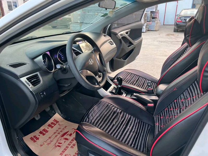 徐州12年现代朗动3