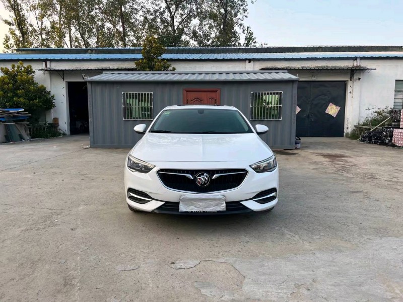 徐州20年别克君威1