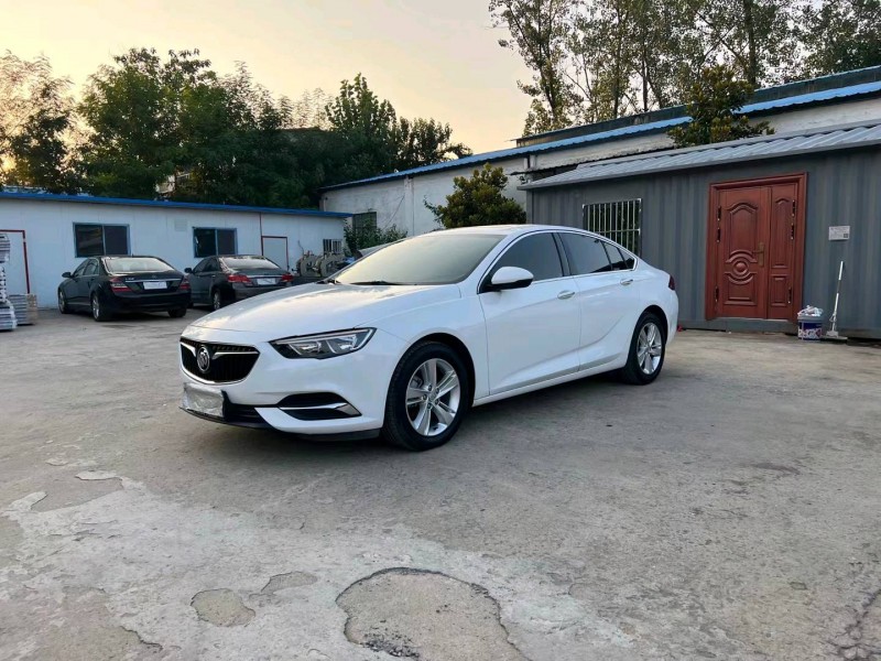 徐州20年别克君威3