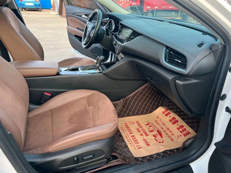 徐州20年别克君威4