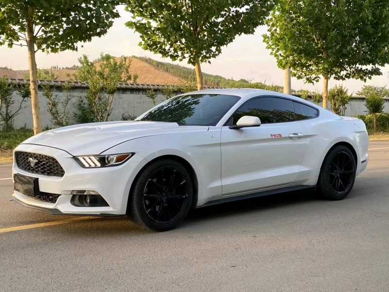 徐州15年福特野马3