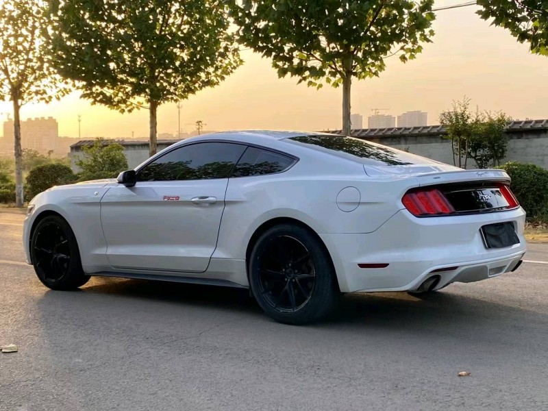 徐州15年福特野马7