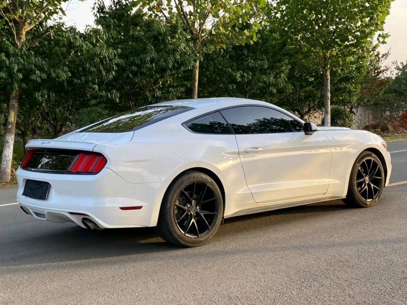 徐州15年福特野马8