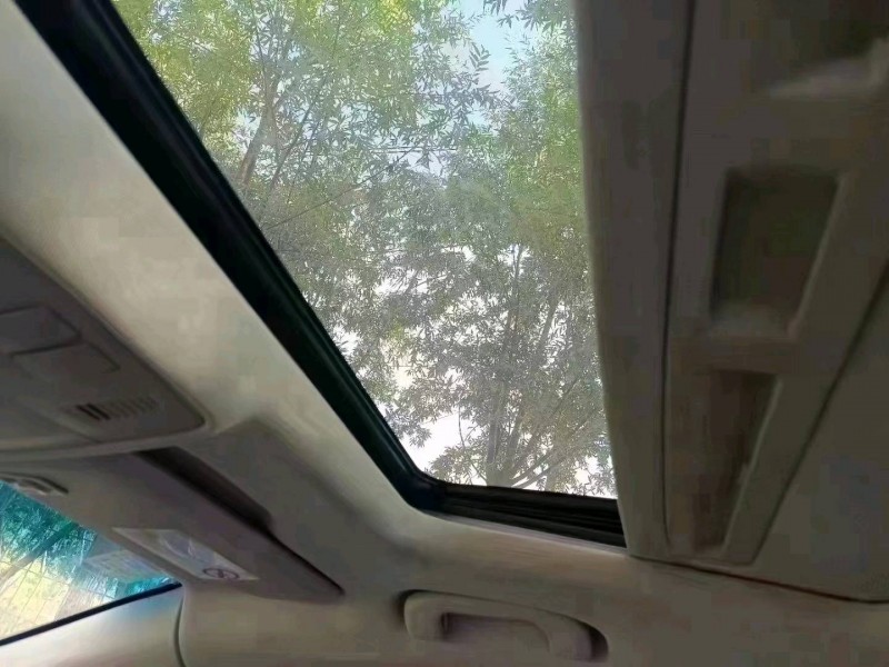 北京13年别克英朗6