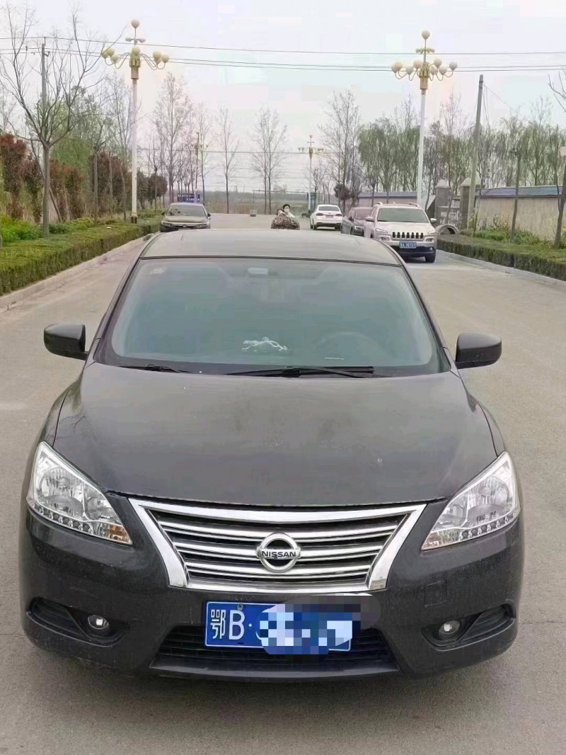 北京13年日产轩逸1