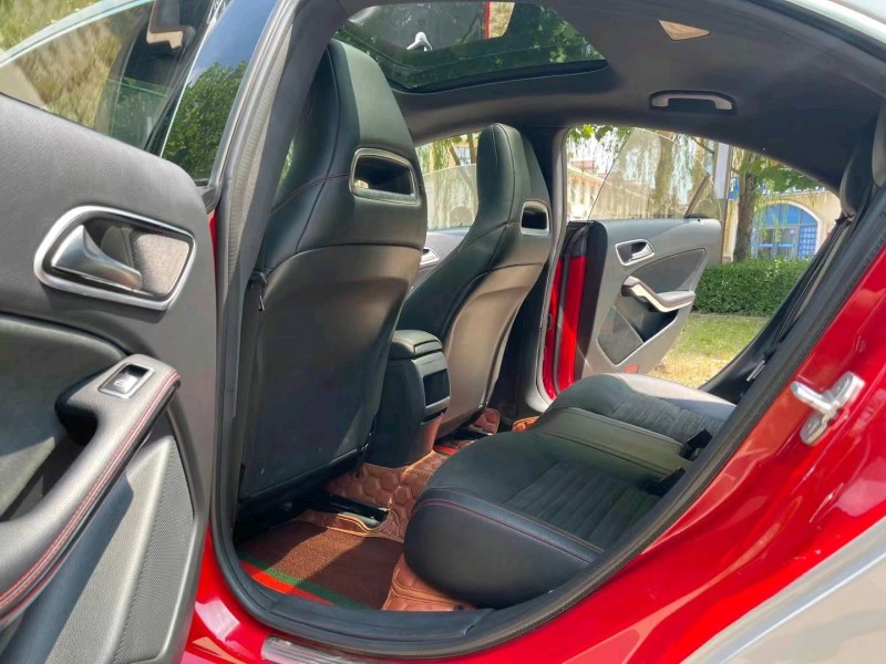 邢台16年奔驰CLA6