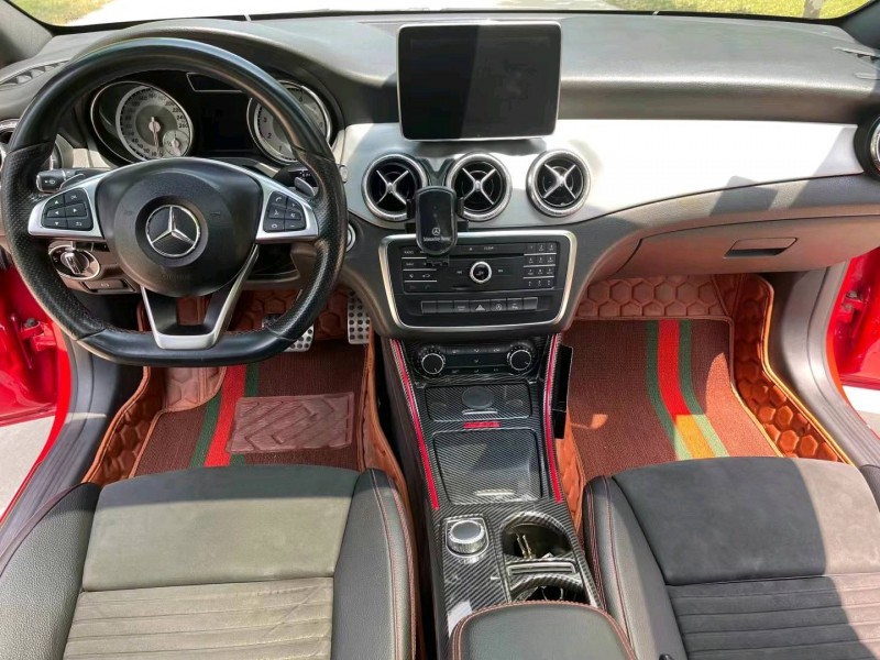 邢台16年奔驰CLA5